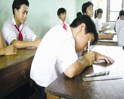 Nghỉ hè, tranh thủ đưa con đi chữa bệnh học đường