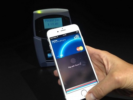Vừa ra mắt, Apple Pay đã bị các hệ thống bán lẻ “bỏ rơi” - 1 Apple Pay là dịch vụ thanh toán qua thiết bị di động vừa được Apple giới thiệu cách đây không lâu