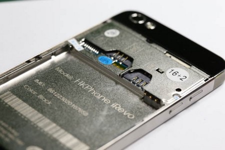 Khám phá chất thép bên trong HKPhone iRevo - 2 Khám phá chất thép bên trong HKPhone iRevo