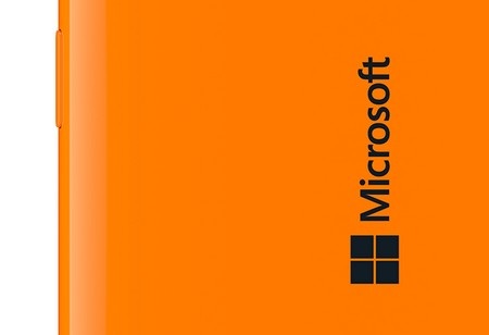 Nokia “úp mở” smartphone Lumia đầu tiên mang thương hiệu Microsoft - 2 Hình ảnh smartphone mang logo Microsoft được chia sẻ cách đây 2 tuần
