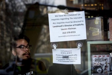 Hacker dọa tấn công khủng bố khán giả xem phim của Sony