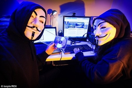 Mặt nạ Guy Fawkes, biểu tượng của nhóm hacker nổi tiếng Anonymous