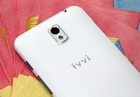 Ảnh thực tế smartphone mỏng nhất thế giới Coolpad Ivvi K1 Mini