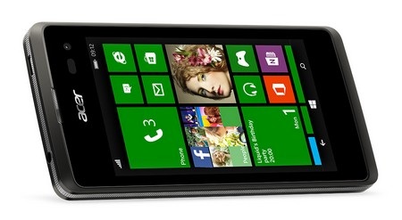 Acer trình làng loạt thiết bị di động đa dạng tại MWC 2015 - 1 Liquid M220 là smartphone chạy Windows Phone giá rẻ của Acer