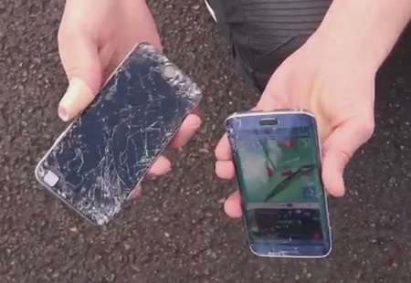 Thử độ bền khi thả rơi tự do bộ đôi Galaxy S6 và iPhone 6 - 2 iPhone 6 và Galaxy S6 edge sau hàng loạt màn “tra tấn”