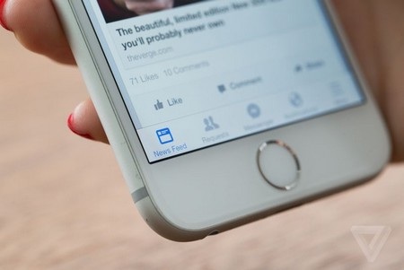 Facebook thay đổi chính sách, nhiều Fanpage lo lắng - 1 Thuật toán mới của Facebook giúp người dùng tiếp cận tin tức của bạn bè dễ dàng hơn