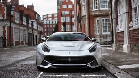 Bộ sưu tập hình nền siêu xe Ferrari F12 Berlinetta - 19 T.Thủy