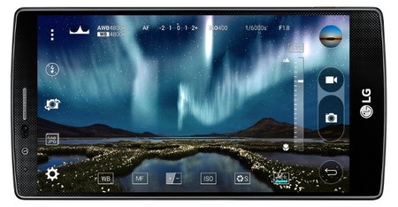 Máy cũng được trang bị lớp vỏ bảo vệ thông minh như các phiên bản trước đây