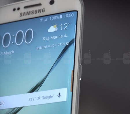 Thông báo hiển thị ở viền màn hình cong, dưới dạng màu sắc khác nhau