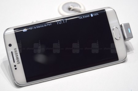 Kéo viền thông báo để mở rộng và biết rõ thông báo cụ thể là gì, tin nhắn hay cuộc gọi nhỡ