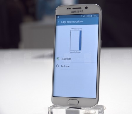 Kéo viền thông báo để mở rộng và biết rõ thông báo cụ thể là gì, tin nhắn hay cuộc gọi nhỡ