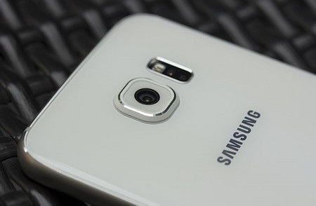 Kéo viền thông báo để mở rộng và biết rõ thông báo cụ thể là gì, tin nhắn hay cuộc gọi nhỡ