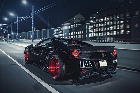 “Chiến mã” Ferrari 458 Spider khoác áo độ Liberty Walk - 3 T.Thủy