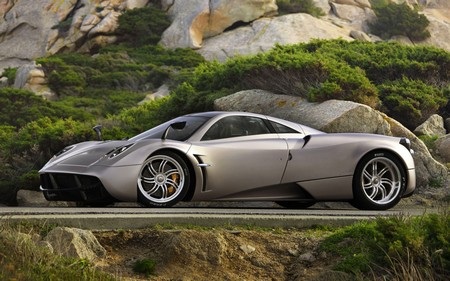 Bộ sưu tập hình nền “thần gió” Pagani Huayra - 15 T.Thủy