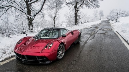 Bộ sưu tập hình nền “thần gió” Pagani Huayra - 21 T.Thủy