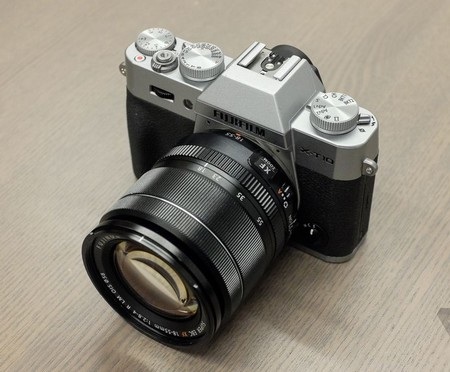Fujifilm giới thiệu máy ảnh cao cấp với thiết kế cổ điển - 2 Sản phẩm sở hữu thiết kế theo phong cách cổ điển