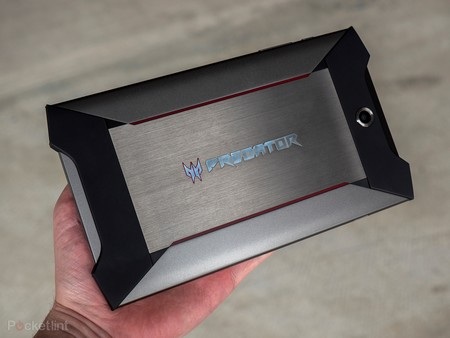 Acer ra mắt máy tính bảng chơi game với thiết kế hầm hố - 8 Sản phẩm sẽ có mặt trên thị trường vào mùa đông năm nay