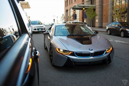 Bộ sưu tập hình nền siêu xe “lai” BMW i8 - 5 T.Thủy