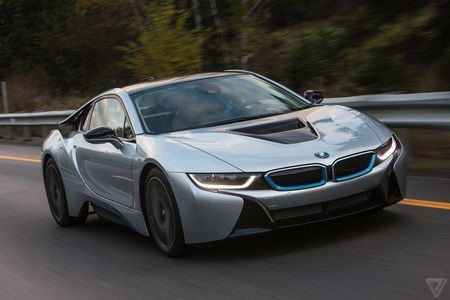 Bộ sưu tập hình nền siêu xe “lai” BMW i8 - 6 T.Thủy