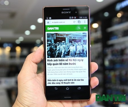 So sánh Bphone với loạt smartphone có cùng cấu hình trên thị trường