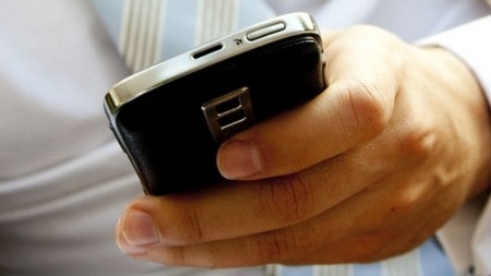 BlackBerry sắp phát triển smartphone miễn khuẩn để bảo vệ sức khỏe?