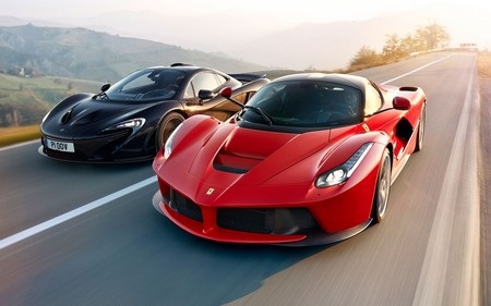 Hình nền siêu xe Ferrari lôi cuốn và đẳng cấp