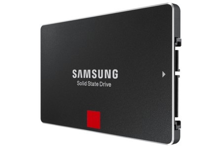 Ổ cứng SSD mới của Samsung đã rút ngắn khoảng cách giữa ổ cứng SSD và ổ cứng HDD truyền thống