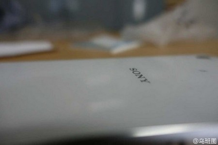 Lộ cấu hình “khủng” Xperia Z5, LG G3 Pro - 1 Hình ảnh bị rò rỉ được cho là của Xperia Z5