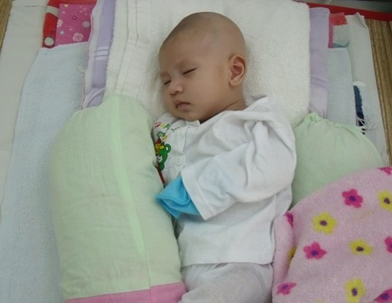 Bé Nhân Hòa sắp được xuất viện - 1