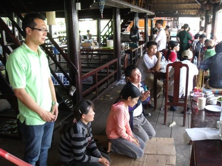  "Nhà tôi không còn đủ người chít khăn tang" - 2