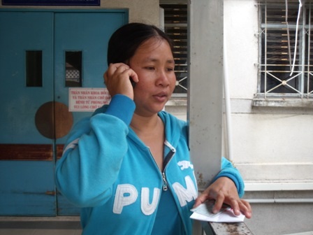 Vụ hai chị em bị ong đốt: Bé Đạt may mắn qua cơn nguy kịch - 2