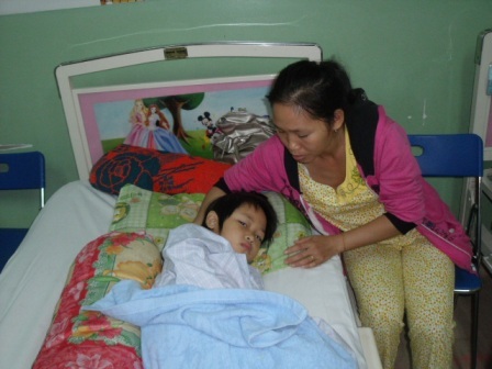 Nguy hiểm bệnh bạch cầu cấp ở trẻ