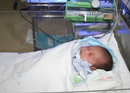 Sau ca mổ, sức khỏe của bé đang nhanh chóng bình phục