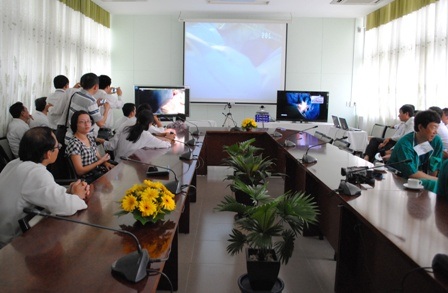 Quá trình cắt ghép được tường thuật trực tiếp trong bệnh viện