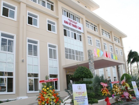Phía Nam có Trung tâm kiểm nghiệm vệ sinh thực phẩm mới - 1 Trung tâm hiện đại này có tổng vốn đầu tư lên tới hơn 80 tỷ đồng