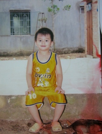 Bé Thiên Bảo trước khi gặp nạn (ảnh gia đình cung cấp)