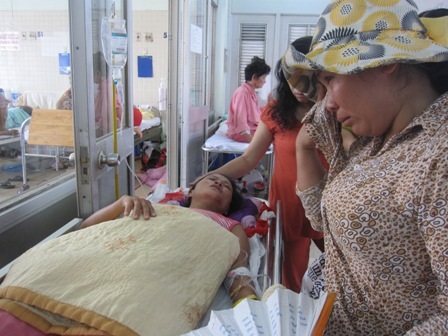 Chị Nhung kinh hoàng nhớ lại giây phút kinh hoàng mẹ con chị trải qua