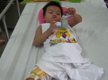 nhưng tính hiếu động đã trở lại