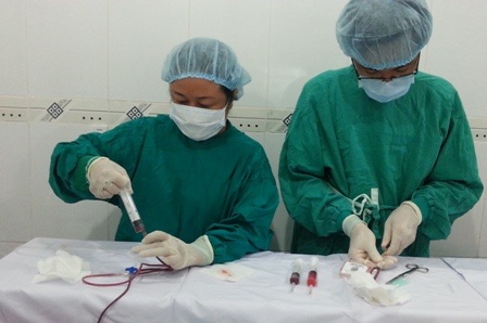 Ghép thành công tế bào gốc điều trị đa u tủy xương - 2 Công nghệ tế bào gốc đang cải thiện sự sống của con người
