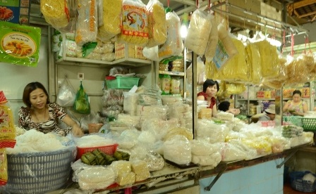 Bún chứa hóa chất nguy hại đang gây hoang mang cho cộng đồng