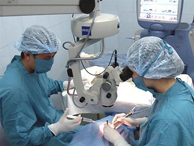 Bệnh nhân phẫu thuật Lasik sẽ được giảm 40% chi phí