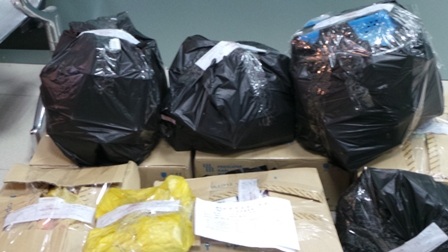 Thuốc không rõ nguồn gốc, không phụ đề tiếng Việt bị niêm phong