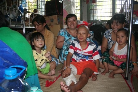 Ung Bướu là bệnh viện quá tải nghiêm trọng nhất hiện nay