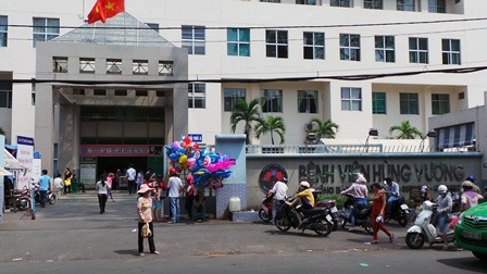 Bệnh viện Hùng Vương nơi kẻ gian vào bắt cóc trẻ sơ sinh như chỗ không người