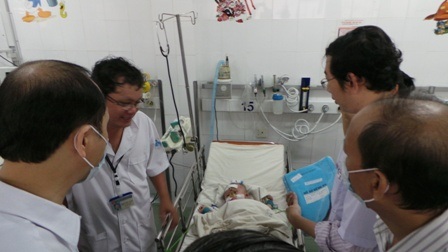 Trẻ nhỏ tiếp tục là đối tượng chính của dịch bệnh