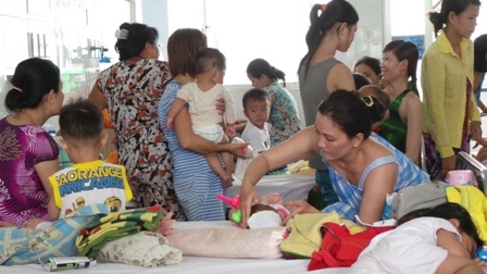 Bệnh tay chân miệng đang nóng từng ngày