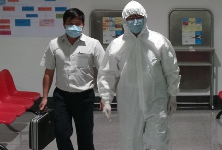 Ngay lập tức được mời vào làm các thủ tục kiểm tra y tế