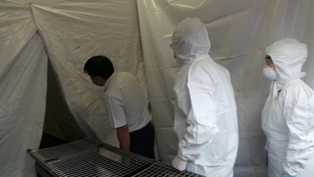 Trường hợp cần thiết người nghi nhiễm Ebola sẽ bị cưỡng chế cách ly