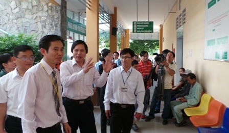 Ông Cao Hưng Thái đánh giá cao những đột phá tại bệnh viện Quận 2