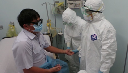 Công tác phòng chống Ebola tại Việt Nam đang được siết chặt
